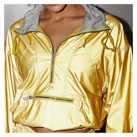 ⭐️Free People Movement Moonlight Reflective Jacket New Women’s Size Small - Picture 4 of 6